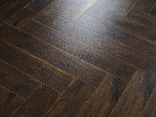 ЛАМИНАТ ЛАМИВУД CHESTER 517 ДУБ ВИНЧЕСТЕР