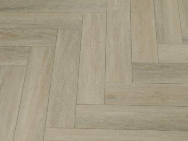 ЛАМИНАТ ЛАМИВУД КВАРЦ ВИНИЛ SPC VENEZIA 212 ДУБ ПАРМА