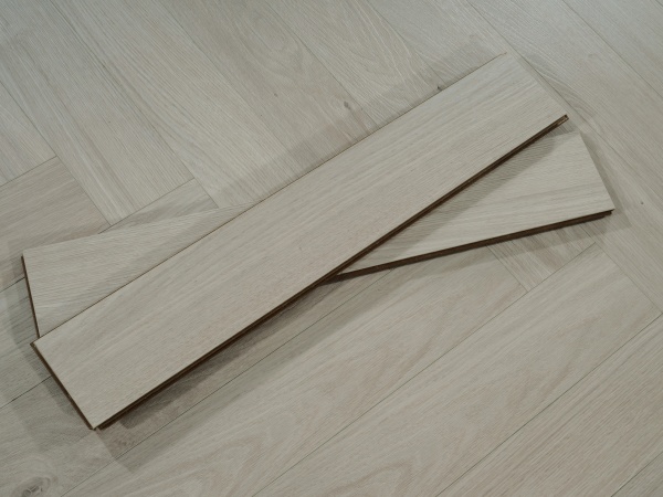 ЛАМИНАТ ЛАМИВУД CHESTER 520 ДУБ БОСТОН