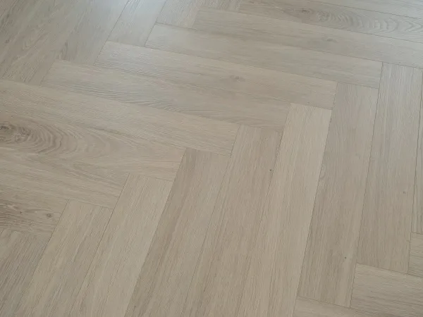 ЛАМИНАТ ЛАМИВУД CHESTER 513 ДУБ МАЛТОН