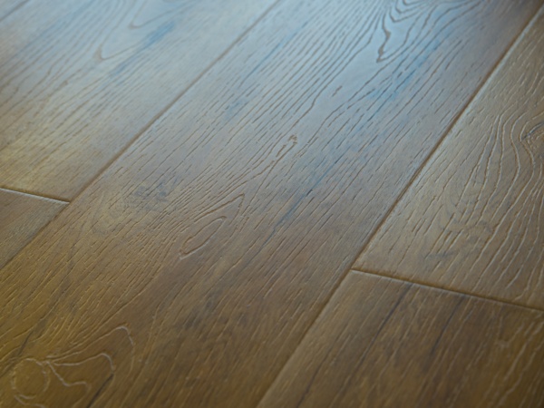 ЛАМИНАТ ЛАМИВУД BRISTOL 2413 ДУБ НАТУР