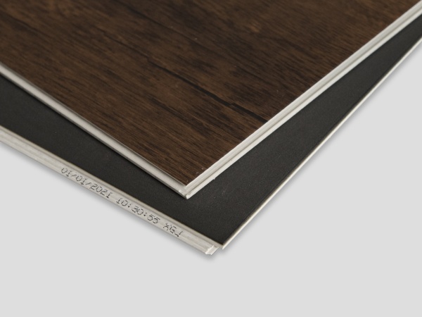 ЛАМИНАТ ЛАМИВУД КВАРЦ ВИНИЛ SPC QUARTZWOOD Q-18 ДУБ ЛИБЕРТИ