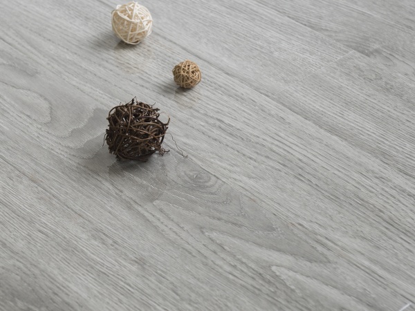 ЛАМИНАТ ЛАМИВУД GLANZ 304 ДУБ КАШЕМИР