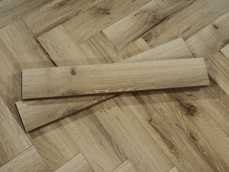 ЛАМИНАТ ЛАМИВУД CHESTER 518 ДУБ ЛИВЕРПУЛЬ