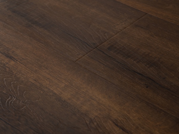 ЛАМИНАТ ЛАМИВУД BRISTOL 2410 ДУБ КОНЬЯЧНЫЙ