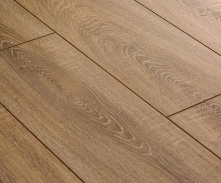 ЛАМИНАТ FLOORPAN EMERALD FP562 ДУБ БЕРИНГ