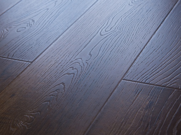 ЛАМИНАТ ЛАМИВУД BRISTOL 2410 ДУБ КОНЬЯЧНЫЙ