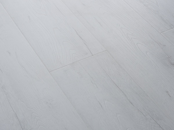 ЛАМИНАТ ЛАМИВУД BRISTOL 2415 ДУБ ЭЛЕГАНТ